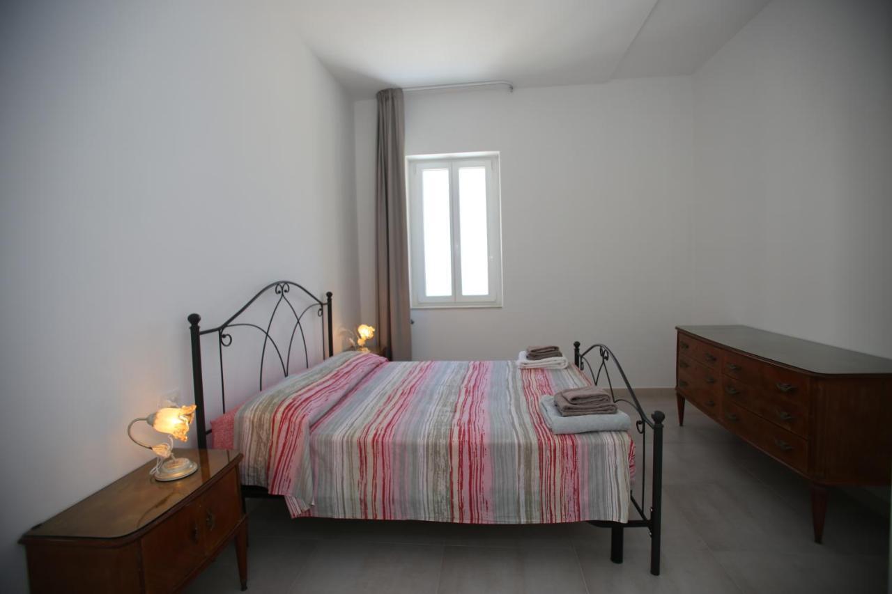 Appartamenti Luce Βιέστε Εξωτερικό φωτογραφία